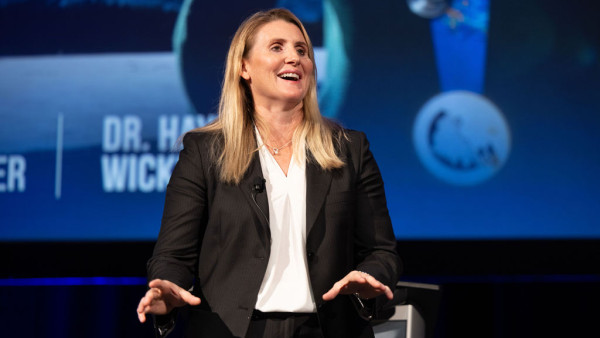 Hayley Wickenheiser on stage